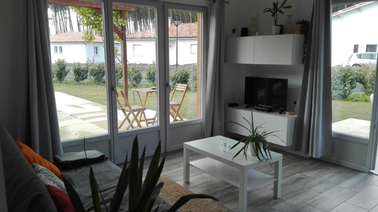 Maison Moderne Proche Lac Et Plage Леон Екстер'єр фото